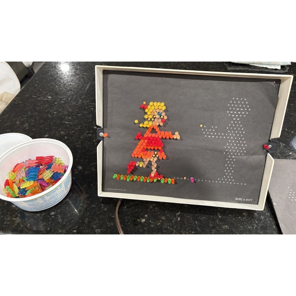 Vintage Lite-Brite NO BOX, tested working, Board, Ten Sheets And Pegs FUN